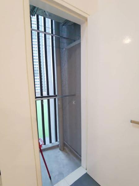 Kediaman Servis untuk Disewa di EkoCheras Service Residences - Wil Koh - Balcony - PropertyGuru.com.my