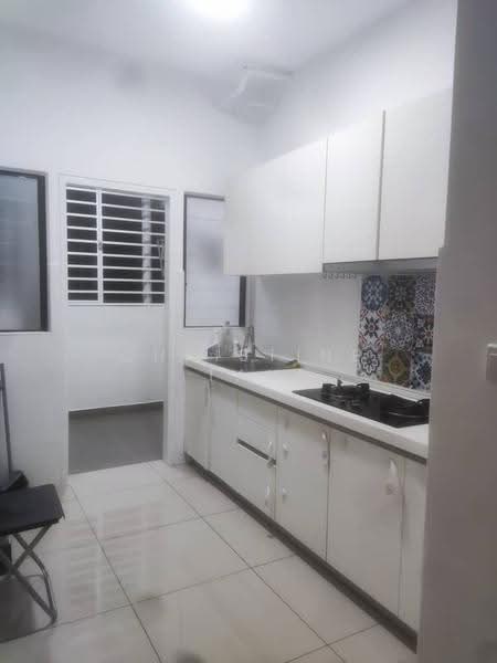 Condominium for Sale at The Greens @ Subang West - Christine Tan - Kitchen - PropertyGuru.com.my