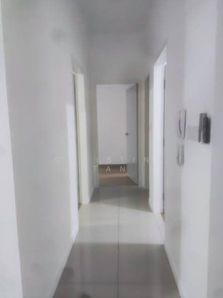 Condominium for Sale at The Greens @ Subang West - Christine Tan - Corridor - PropertyGuru.com.my