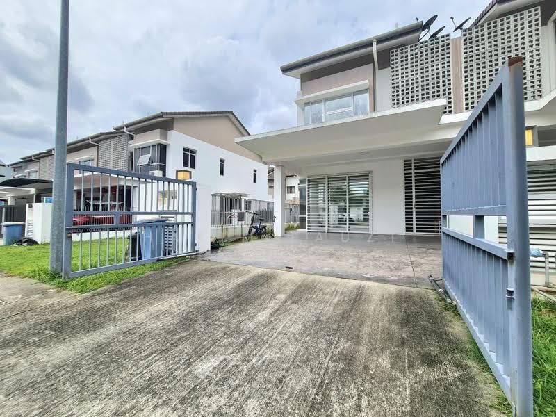2-storey Terraced House for Sale in Bandar Rimbayu (Telok Panglima Garang) - Hakim Fauzi - PropertyGuru.com.my
