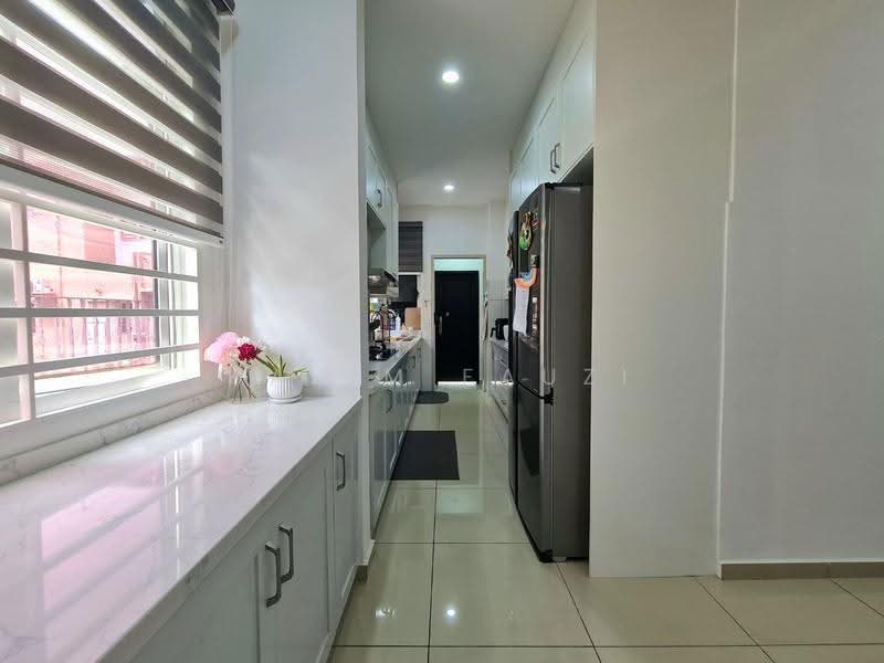 2-storey Terraced House for Sale in Bandar Rimbayu (Telok Panglima Garang) - Hakim Fauzi - PropertyGuru.com.my
