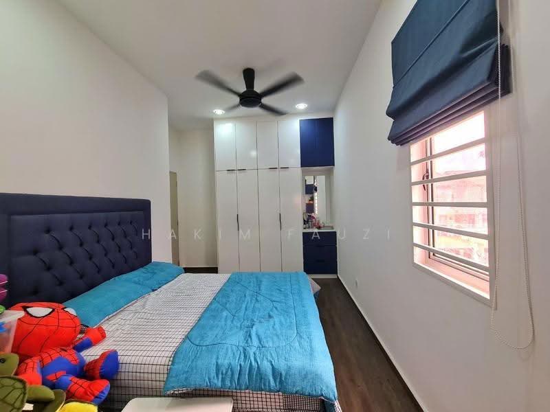 2-storey Terraced House for Sale in Bandar Rimbayu (Telok Panglima Garang) - Hakim Fauzi - PropertyGuru.com.my