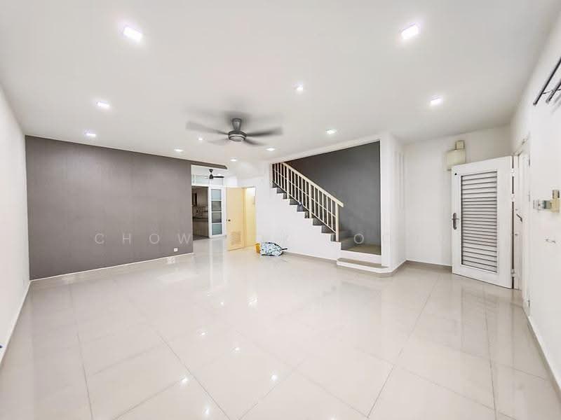 Rumah Teres 2-Tingkat untuk Dijual di Bandar Kinrara Seksyen 1 (Bandar Kinrara) - Chow Kok Toong - Living Room - PropertyGuru.com.my