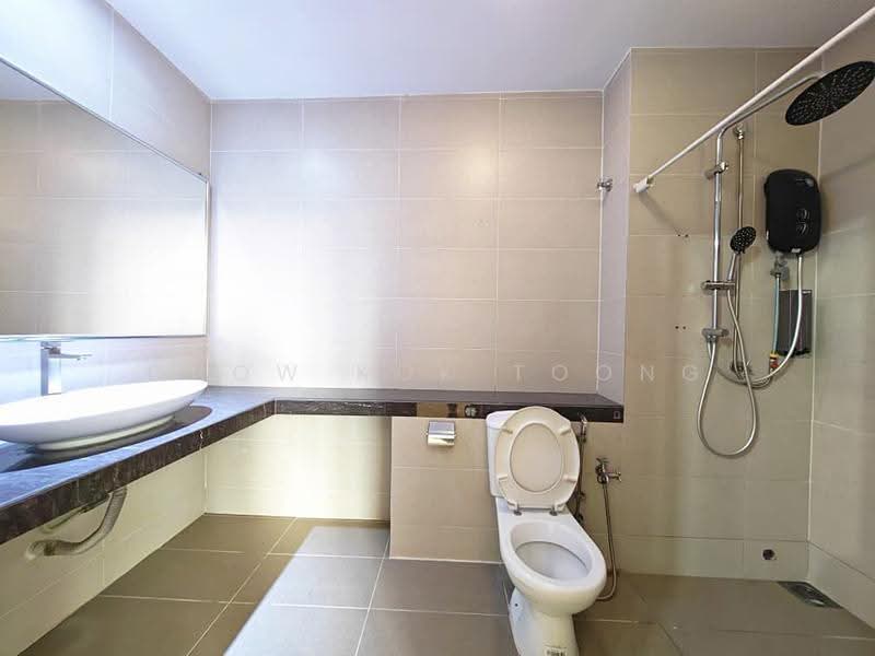 Rumah Teres 2-Tingkat untuk Dijual di Bandar Kinrara Seksyen 1 (Bandar Kinrara) - Chow Kok Toong - Bathroom - PropertyGuru.com.my