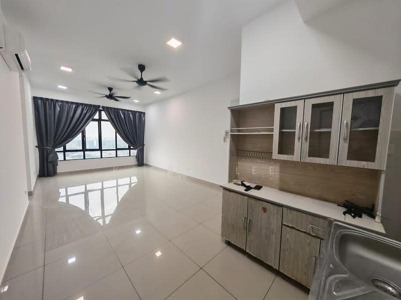 Pangsapuri untuk Dijual di Austin Regency (Pangsapuri Austin Perdana) - Kasper Lee - Living Room - PropertyGuru.com.my