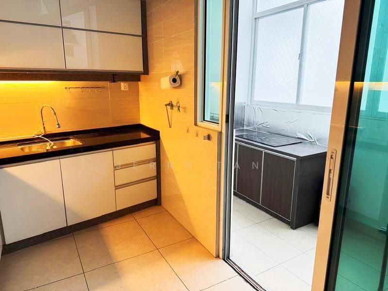 Service Residence for Rent at Setia Tri-angle - Jerry Tan - Kitchen - PropertyGuru.com.my