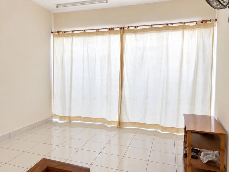 Rumah Teres 2-Tingkat untuk Dijual di Taman Megah Kepong (Kepong) - Jean Koh - Living Room - PropertyGuru.com.my