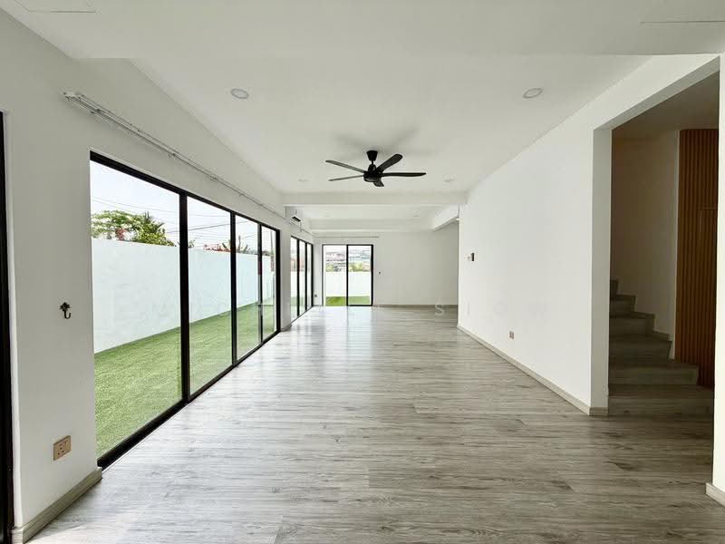 Semi-Detached House for Sale in Taman United (Jalan Klang Lama (Old Klang Road)) - Michelle Siow - Interior - PropertyGuru.com.my