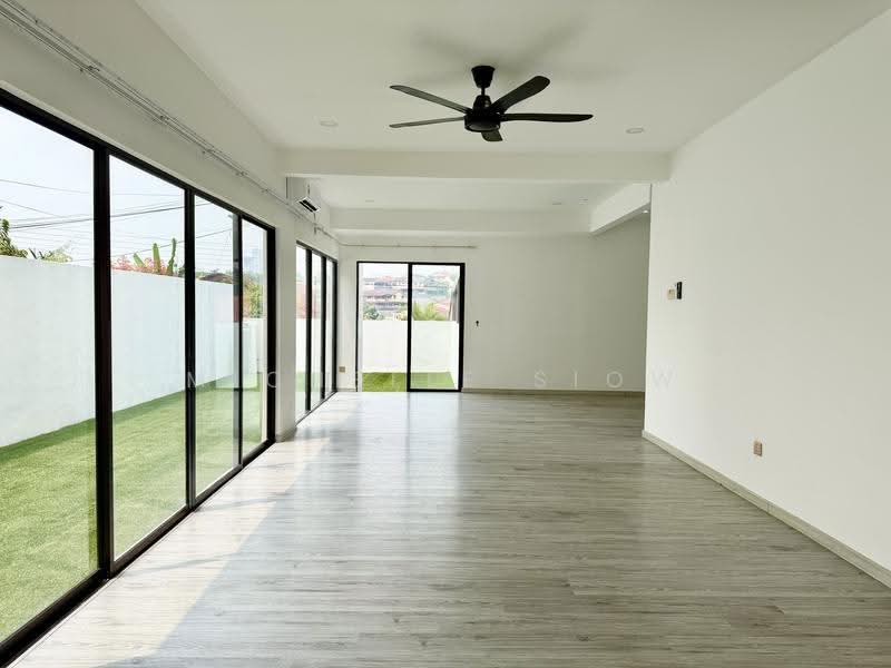 Semi-Detached House for Sale in Taman United (Jalan Klang Lama (Old Klang Road)) - Michelle Siow - Interior - PropertyGuru.com.my