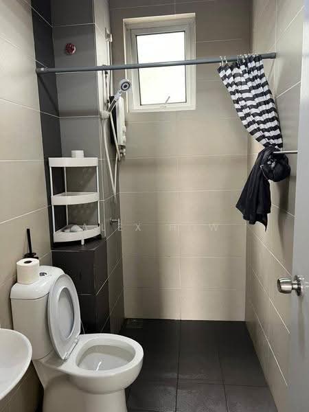 Kediaman Servis untuk Disewa di Centra Residences - Alex How - Bathroom - PropertyGuru.com.my