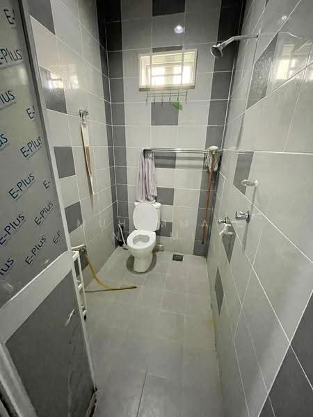 Rumah Berkembar untuk Dijual di Dungun (Terengganu) - Muhammad Najmi - Bathroom - PropertyGuru.com.my