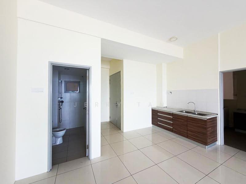 Condominium for Rent at The Latitude Condominium - Jerry Tan - Kitchen - PropertyGuru.com.my