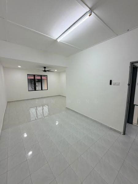 Rumah Teres 2-Tingkat untuk Dijual di Taman Sri Muhibbah (Kulai) - Zen Wong - Living Room - PropertyGuru.com.my