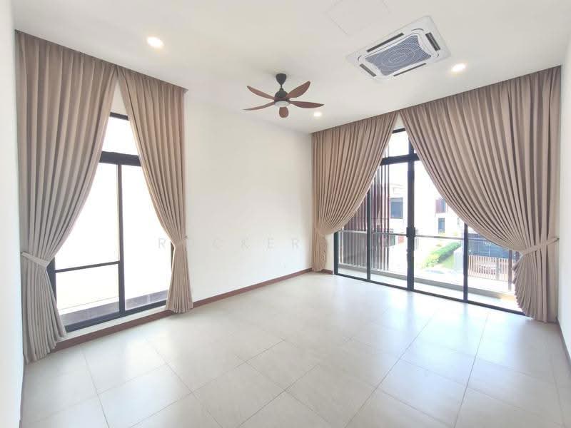 2-storey Terraced House for Rent in Puteri Harbour (Iskandar Puteri (Nusajaya)) - Rocker Lim - Living Room - PropertyGuru.com.my