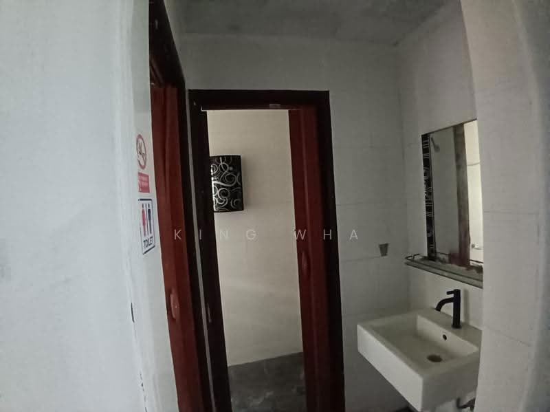 Office for Rent in Wangsa Maju (Kuala Lumpur) - King Wha - Bathroom - PropertyGuru.com.my