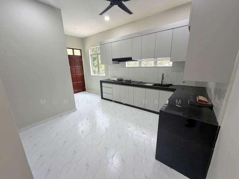 Bungalow House untuk Dijual di Dungun (Terengganu) - Muhammad Najmi - Kitchen - PropertyGuru.com.my