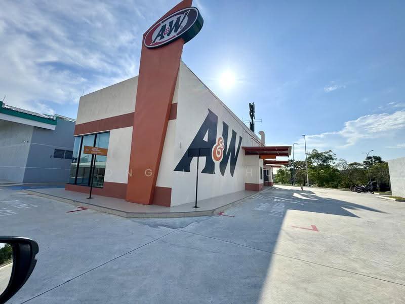 Shop / Office for Rent in Bandar Springhill, Lukut, Port Dickson (Port Dickson) - Ong Jia Hui - Exterior - PropertyGuru.com.my