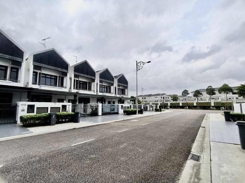Terraced House for Sale in Johor Bahru (Johor) - Janice . - Exterior - PropertyGuru.com.my
