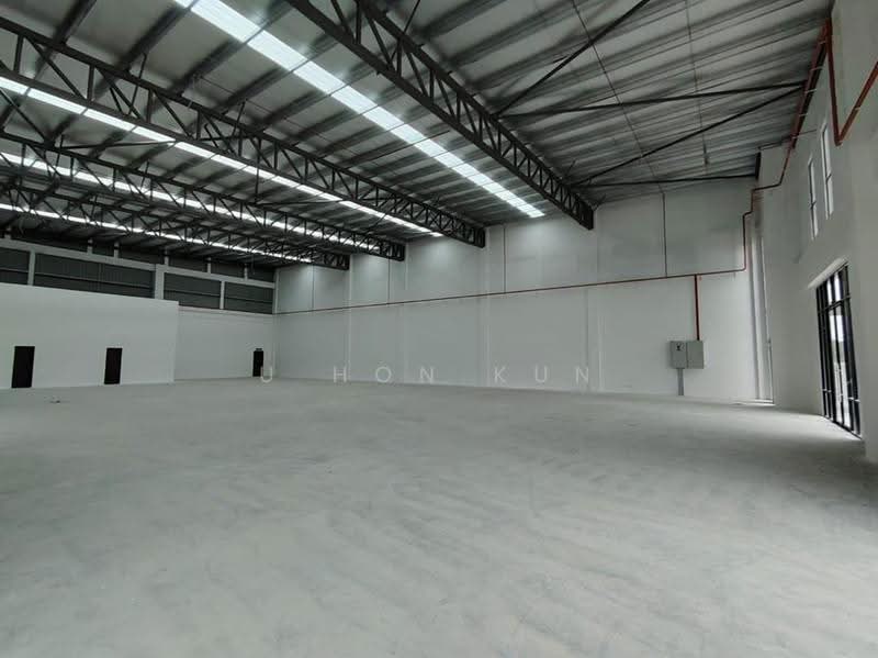 Factory for Rent in Eco Business Park 1 (Johor Bahru) - U Hon Kun - Interior - PropertyGuru.com.my