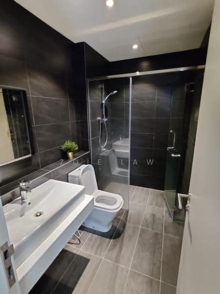 Kediaman Servis untuk Disewa di NOVUM - Zoie Law - Bathroom - PropertyGuru.com.my