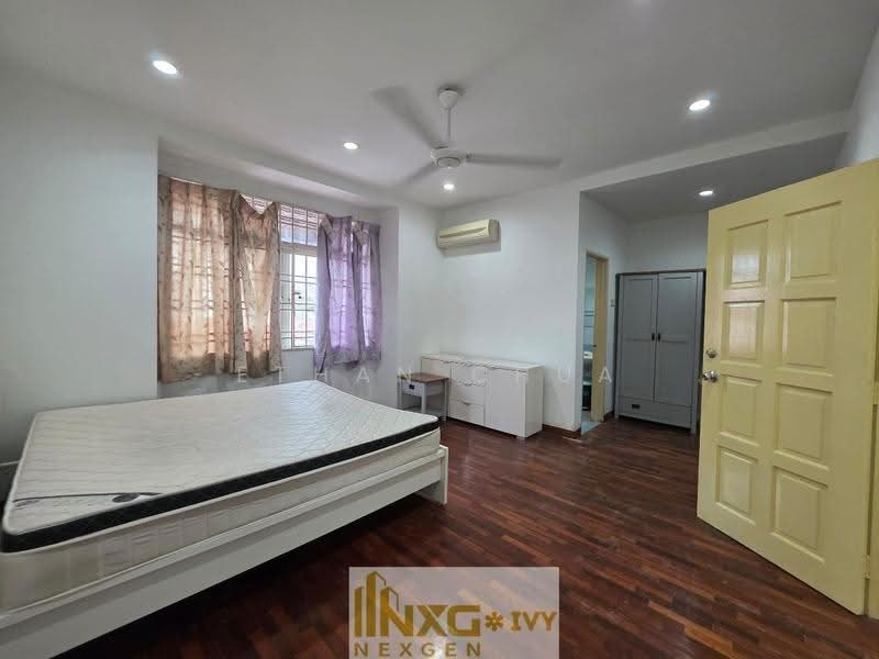 Terraced House for Rent in Bandar Botanic (Klang) - Ethan Chua - Bedroom - PropertyGuru.com.my
