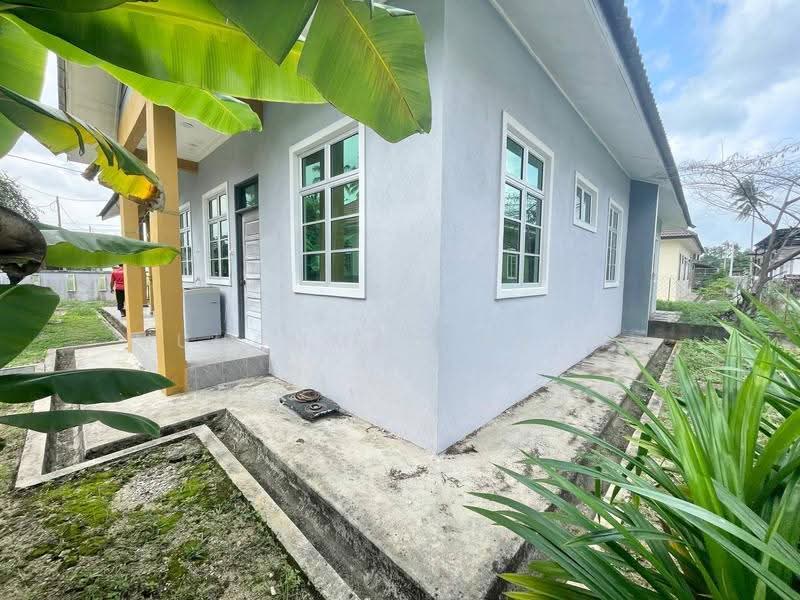 Rumah Berkembar untuk Dijual di Kampung Nyior (Kuala Paka) - Muhammad Najmi - Exterior - PropertyGuru.com.my