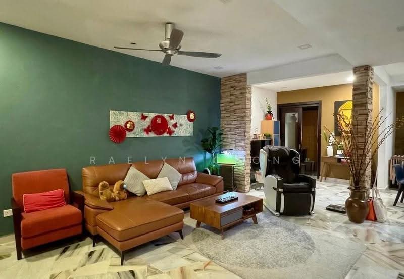 2-storey Terraced House for Sale in Bandar Tun Hussein Onn (Cheras) - Raelyn Chong - Living Room - PropertyGuru.com.my