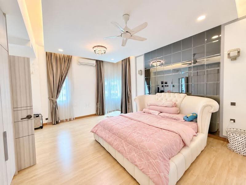 Kondominium untuk Dijual di Fern Lodge - Michelle Siow - Bedroom - PropertyGuru.com.my