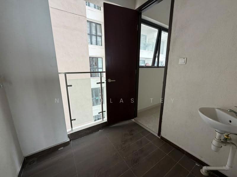 Condominium for Sale at Royal Strand @ Country Garden Danga Bay - Nicholas Tey - Balcony - PropertyGuru.com.my