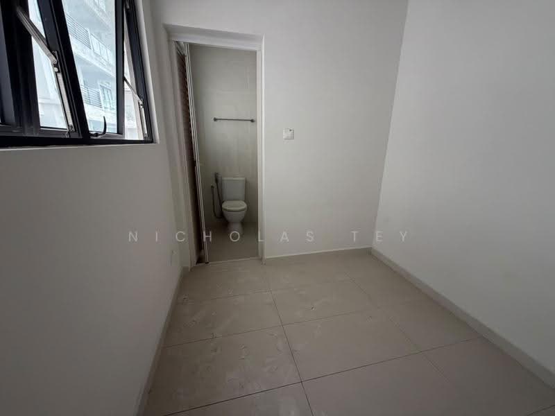 Condominium for Sale at Royal Strand @ Country Garden Danga Bay - Nicholas Tey - PropertyGuru.com.my