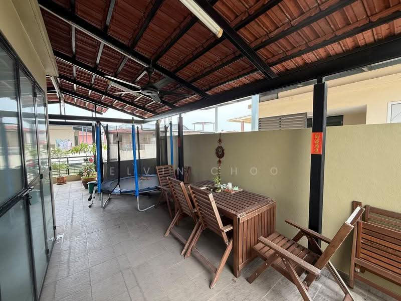 3-storey Terraced House for Sale in Butterworth (Penang) - Elvin Choo - Balcony - PropertyGuru.com.my