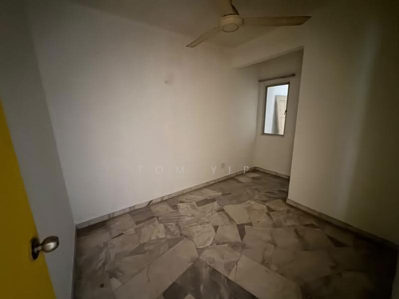 Terraced House for Sale in Bandar Country Homes (Rawang) - Tom Yip - Interior - PropertyGuru.com.my