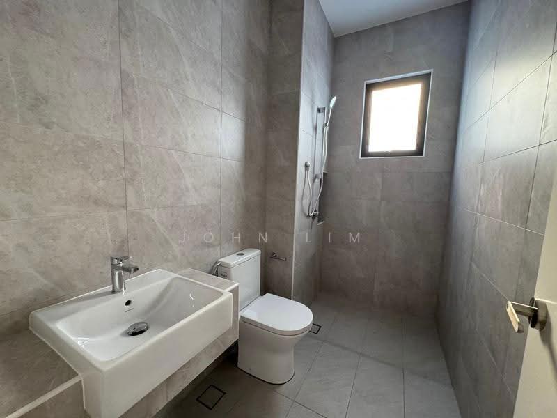 Rumah Kluster untuk Dijual di Taman Ekoflora (Johor Bahru) - John Lim - Bathroom - PropertyGuru.com.my