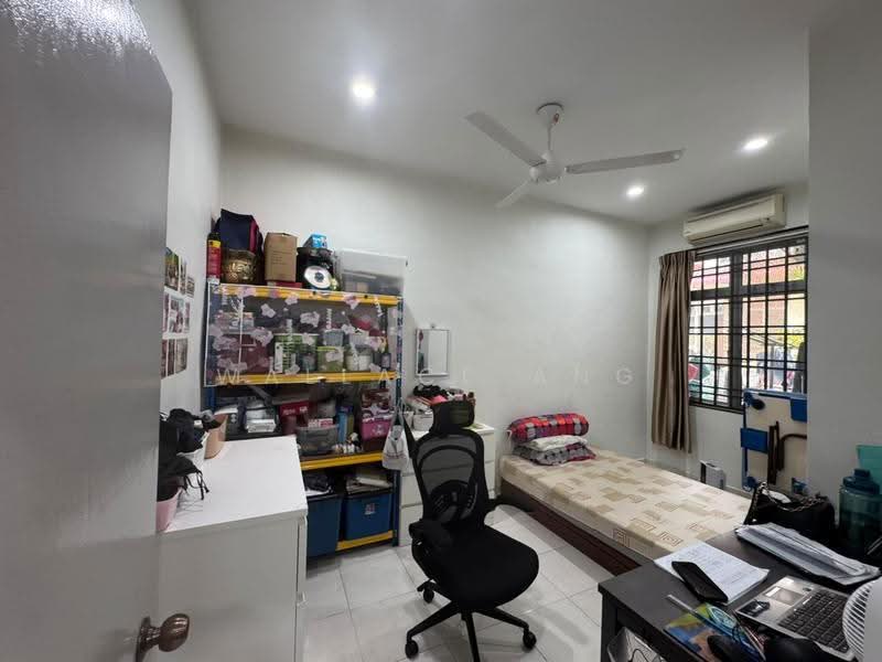 2-storey Terraced House for Sale in Taman Nusa Bestari (Iskandar Puteri (Nusajaya)) - Wallace Ang - Bedroom - PropertyGuru.com.my