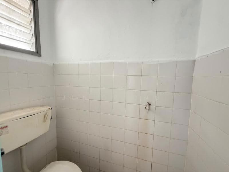 2-storey Terraced House for Sale in Taman Bukit Rawang Jaya (Rawang) - Junior Ong - Bathroom - PropertyGuru.com.my