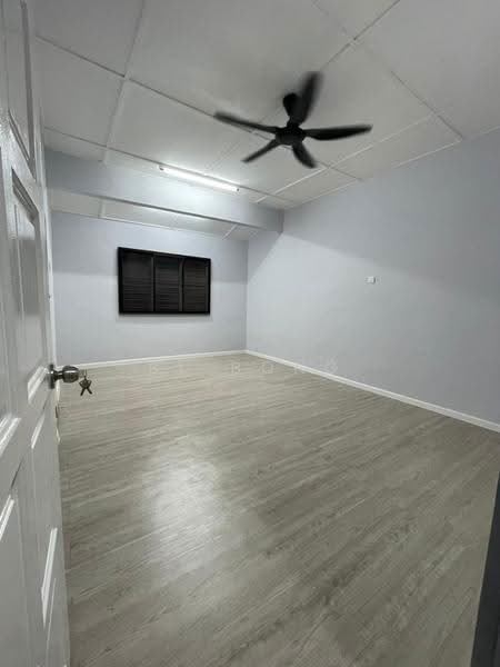 Rumah Teres 2-Tingkat untuk Dijual di Bukit Baru (Melaka) - BL Bong - PropertyGuru.com.my