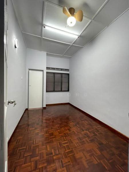 Rumah Teres 2-Tingkat untuk Dijual di Bukit Baru (Melaka) - BL Bong - PropertyGuru.com.my