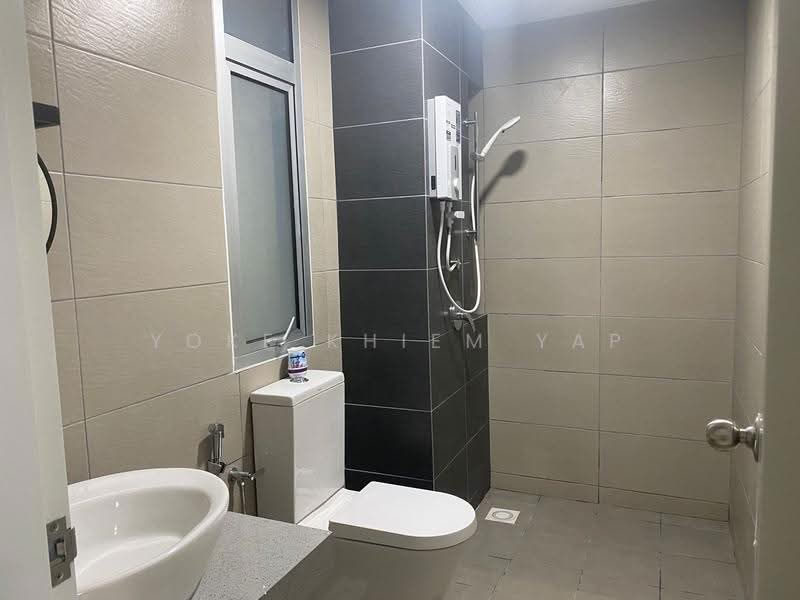 Kediaman Servis untuk Disewa di MIRAI Residences - Yoke Khiem Yap - Bathroom - PropertyGuru.com.my