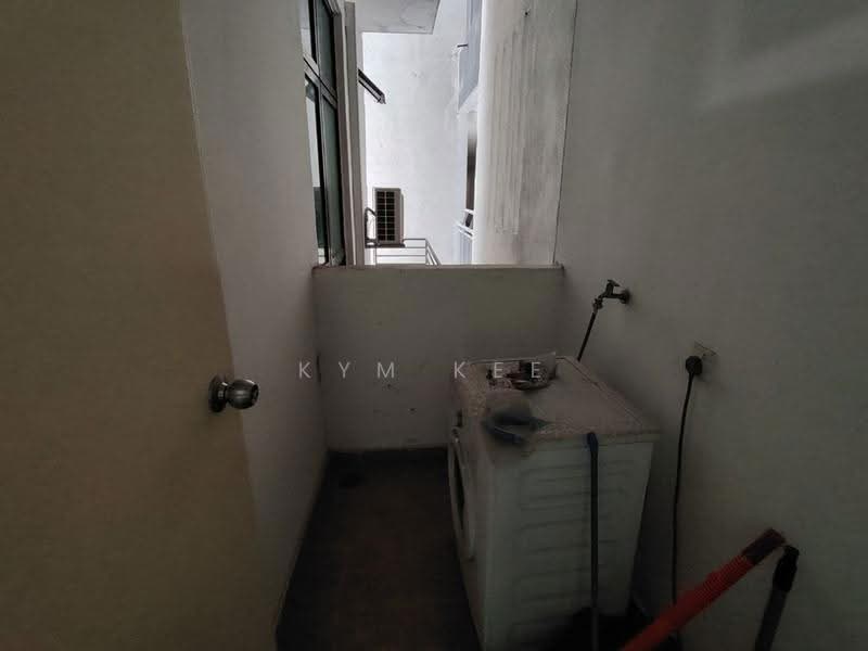 Service Residence for Sale at D'Summit Residences - Kym Kee - Balcony - PropertyGuru.com.my