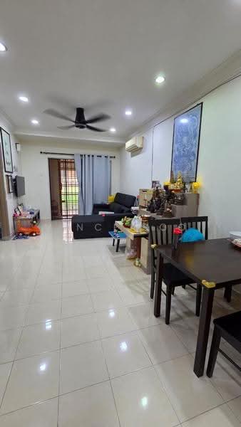 Rumah Bandar untuk Dijual di Johor Bahru (Johor) - Vince Soo - Living Room - PropertyGuru.com.my