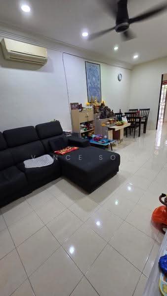 Rumah Bandar untuk Dijual di Johor Bahru (Johor) - Vince Soo - Living Room - PropertyGuru.com.my