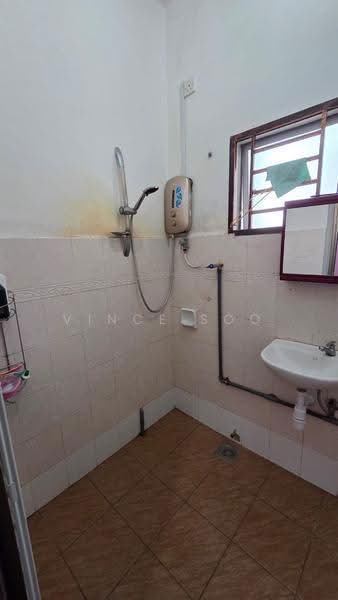 Rumah Bandar untuk Dijual di Johor Bahru (Johor) - Vince Soo - Bathroom - PropertyGuru.com.my