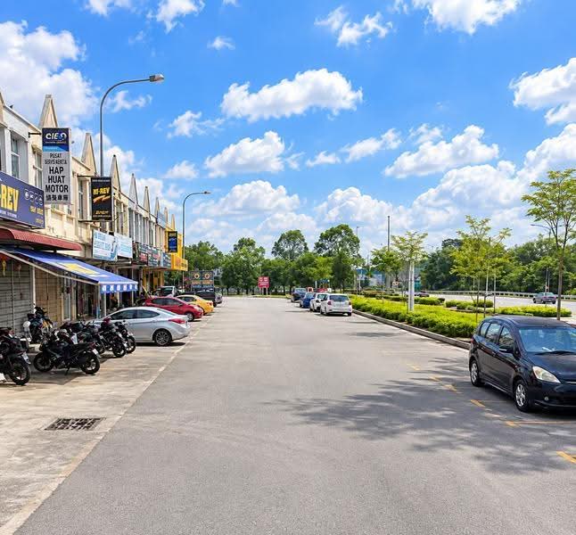Shop / Office untuk Dijual di Gelang Patah (Johor) - Janice . - Exterior - PropertyGuru.com.my
