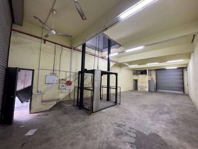 Factory for Sale in Kawasan Perindustrian Pandan (Tebrau) - U Hon Kun - Interior - PropertyGuru.com.my