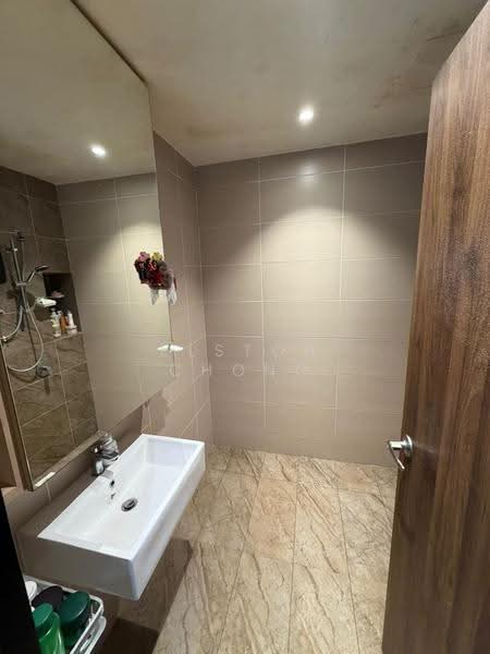 Service Residence for Sale at Veranda Residence - Elston Chong - Bathroom - PropertyGuru.com.my