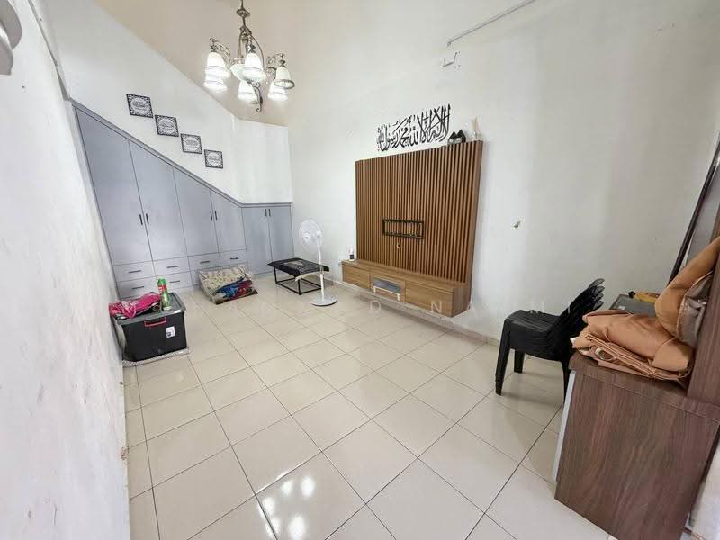 Rumah Teres 1.5-Tingkat untuk Dijual di Kemaman (Terengganu) - Muhammad Najmi - Living Room - PropertyGuru.com.my