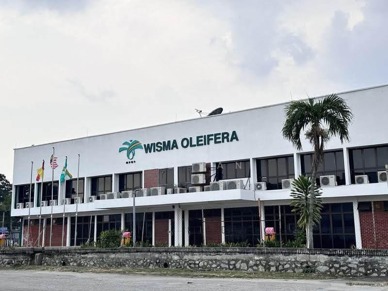 Semi-D Factory for Rent in Bandar Baru Bangi (Selangor) - Vic Tan - Exterior - PropertyGuru.com.my