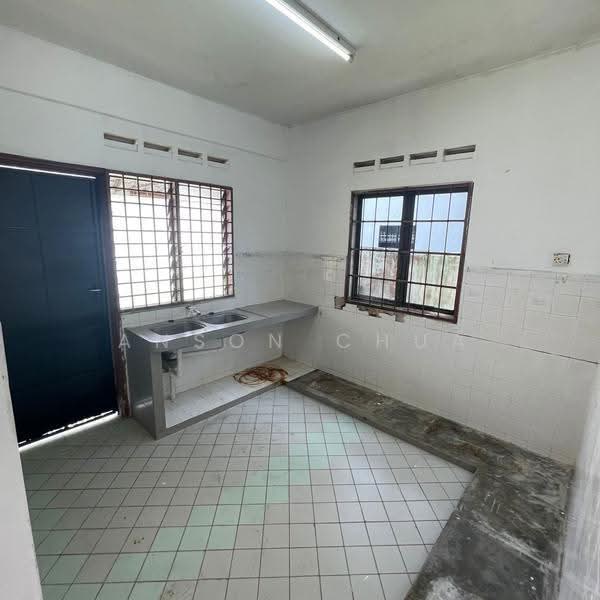 Rumah Berkembar untuk Disewa di Taman Delima 2 (Tebrau) - Anson Chua - Kitchen - PropertyGuru.com.my