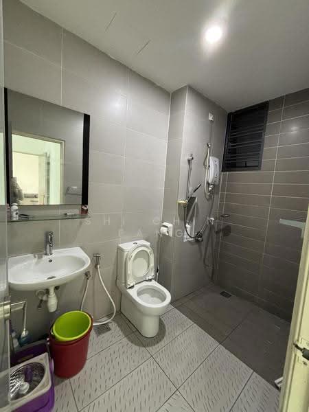 Kondominium untuk Disewa di PARC Regency (Residensi Masai) - Shi Chin Pang - Bathroom - PropertyGuru.com.my
