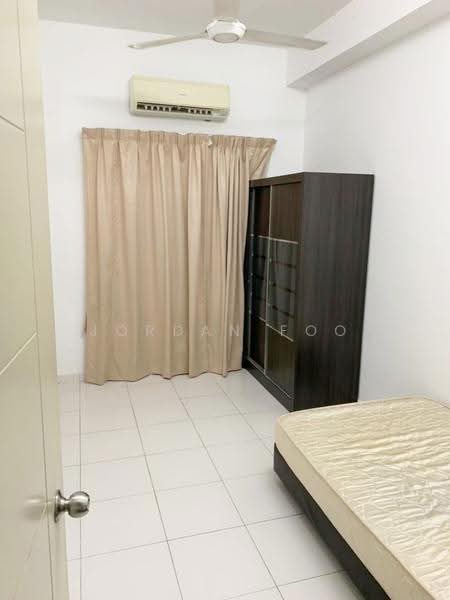Kondominium untuk Dijual di One World 1 - Jordan Foo - Bedroom - PropertyGuru.com.my